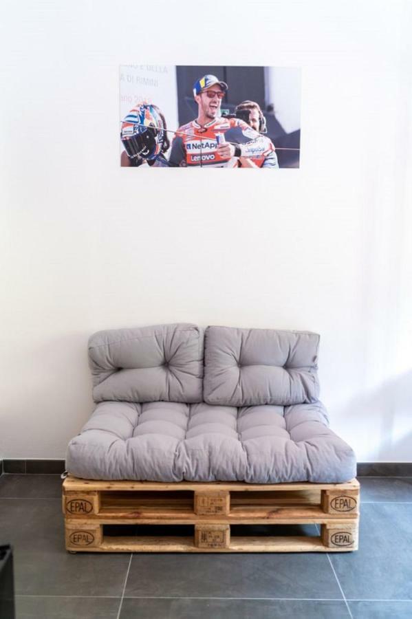 Italian Piston House Sport Moto Rent Bed and Breakfast Millesimo Εξωτερικό φωτογραφία